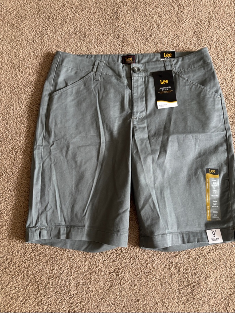 Lee Bermuda Green Shorts Sz 10, BNWT